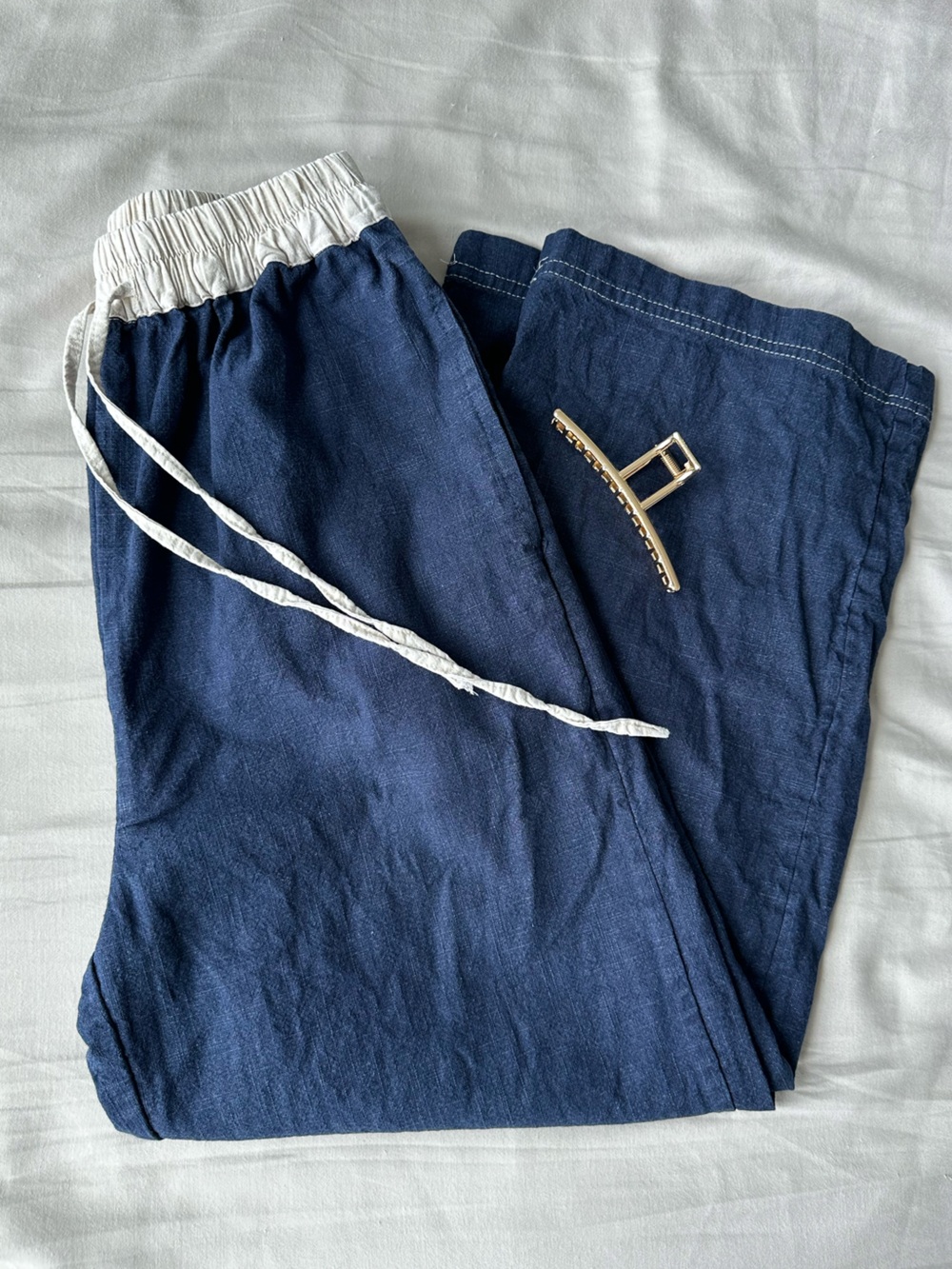 Relaxed Drawstring Linen Pants - Navy with Cream Waistband